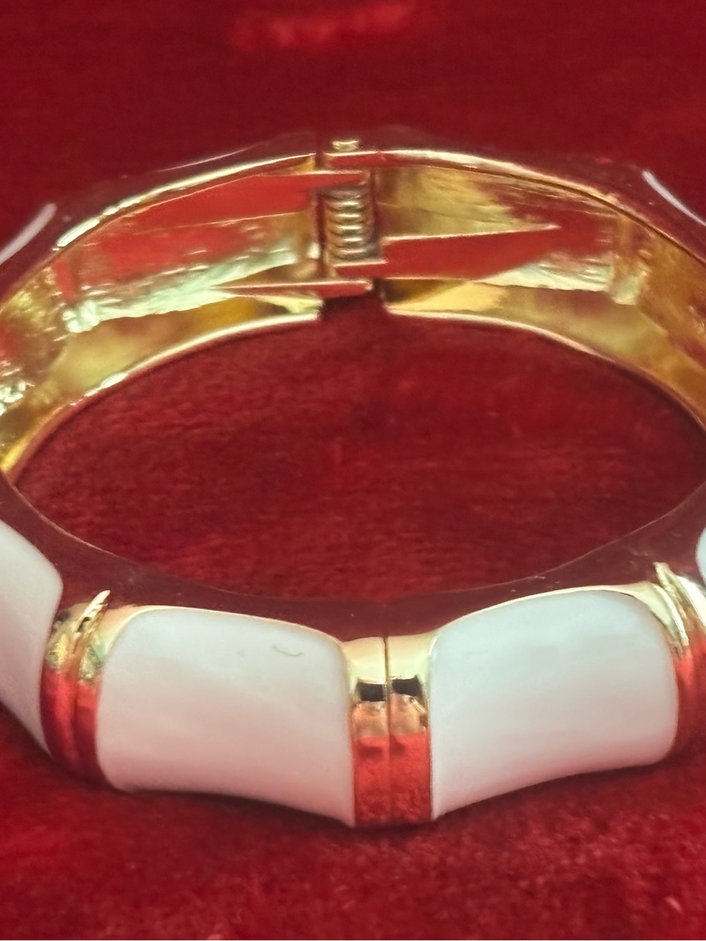 Elegant White Enamel Hinged Bangle Bracelet with Gold Trim